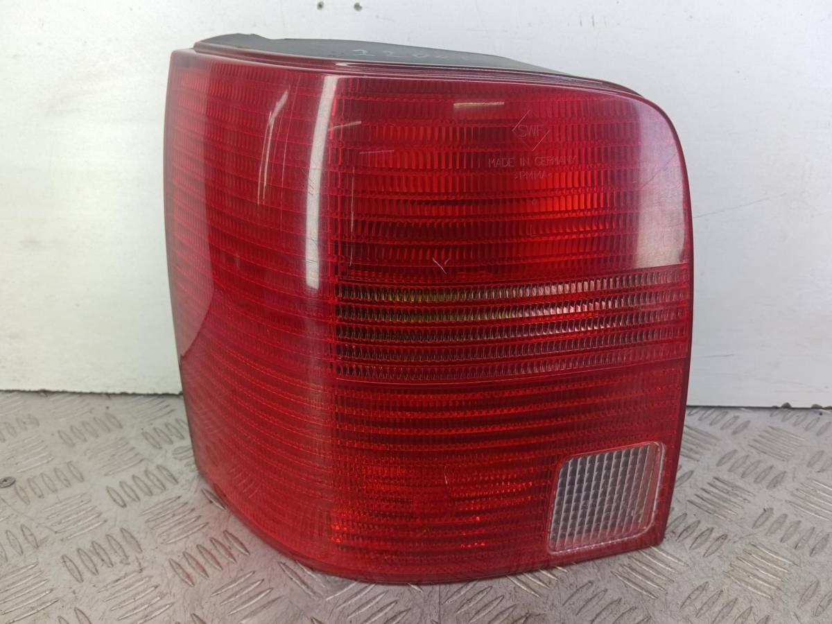 Новое Volkswagen Passat, 1999 г., OEM 3B9945111F, арт. 48791