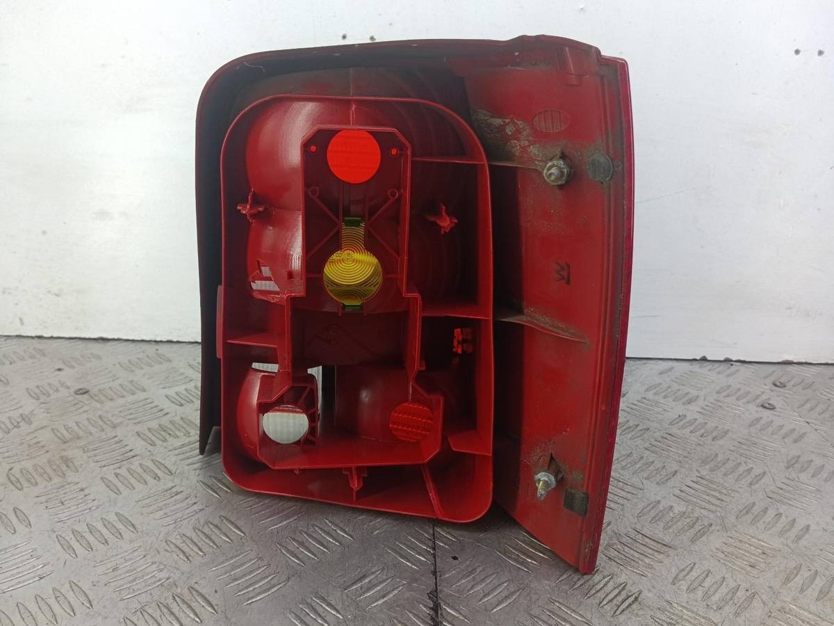 Новое Volkswagen Passat, 1999 г., OEM 3B9945111F, арт. 48791, фото 4