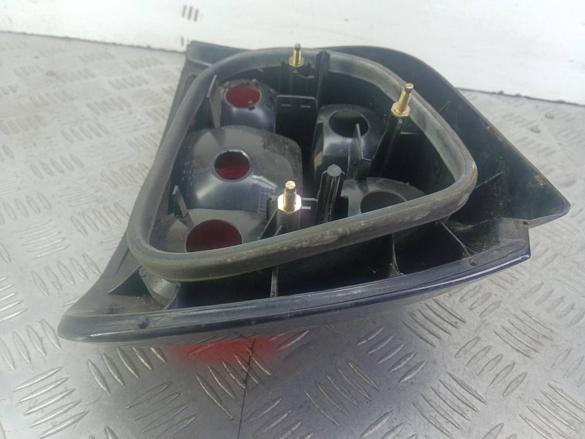 Новое Renault Megane, 1996 г., арт. 48807, фото 12