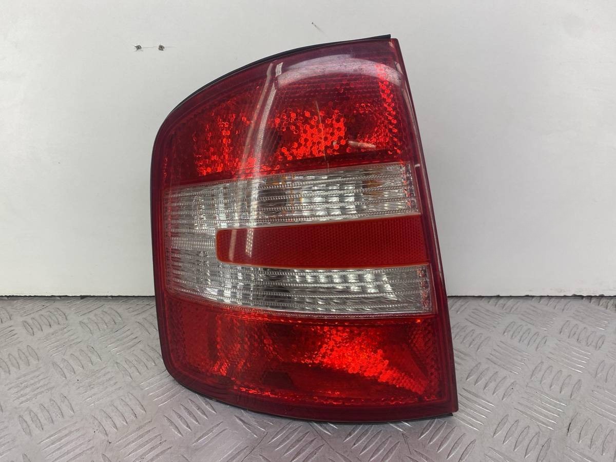 Новое Skoda Fabia, 2006 г., OEM 6Y9945111B, арт. 50588