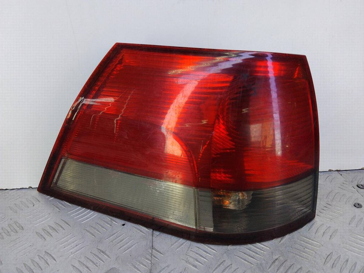 Новое Opel Vectra, 2005 г., OEM 13184022, арт. 52849