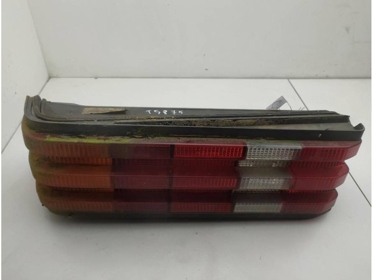 Новое Mercedes W201, 1992 г., арт. 54061286