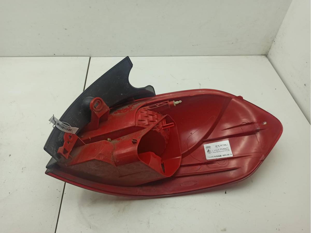 Новое Renault Clio, 2005 г., OEM 8200586843, арт. 54836485, фото 2