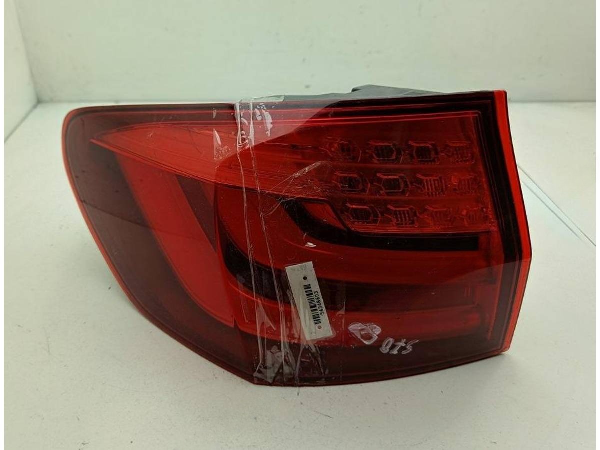 Новое BMW F10/F11/GT F07, 2012 г., OEM 7203233, арт. 54942691