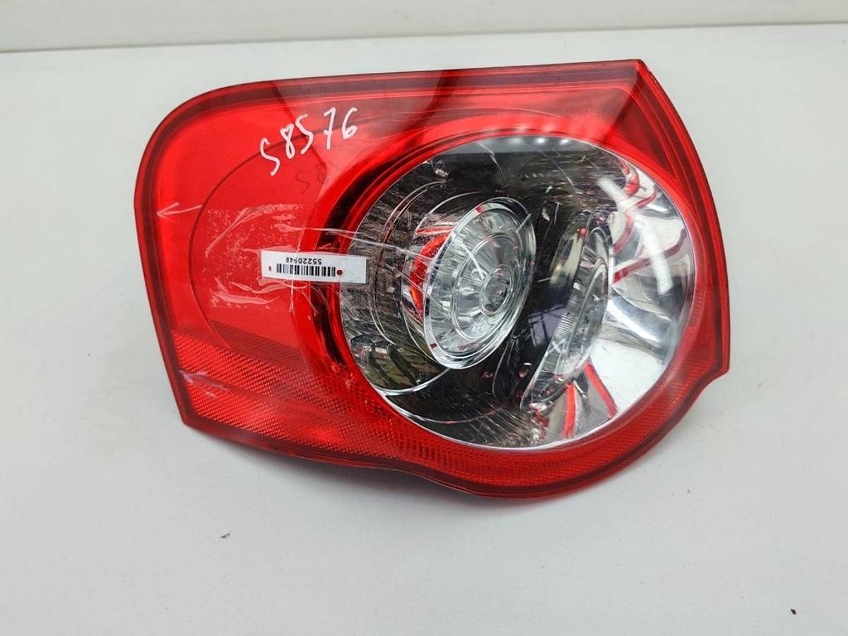 Новое Volkswagen Passat B6, 2007 г., OEM 3C9945095N, арт. 55220948