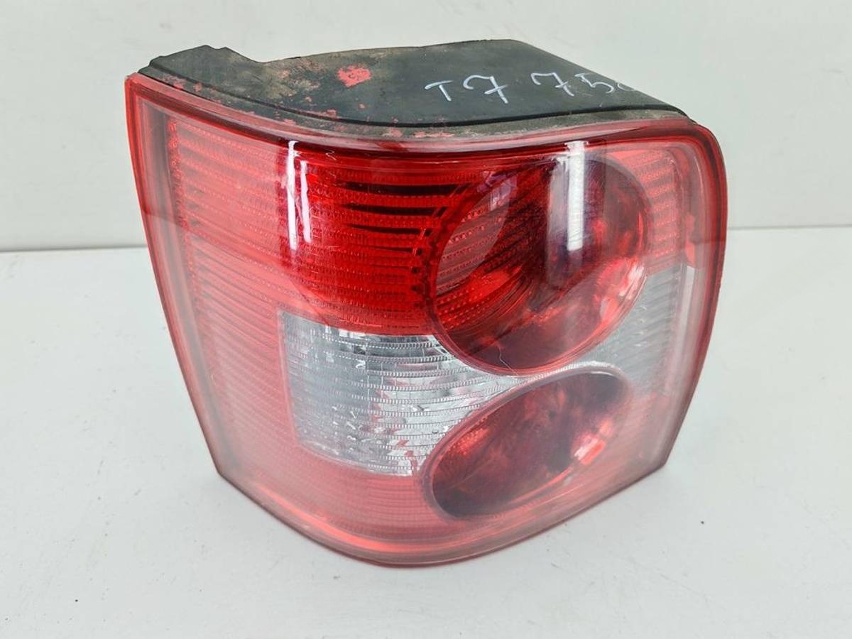 Новое Volkswagen Passat B5, 2002 г., OEM 11A210L, арт. 55289232