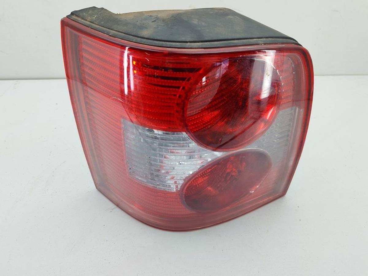 Новое Volkswagen Passat B5, 2001 г., OEM 11A210L, арт. 55289412