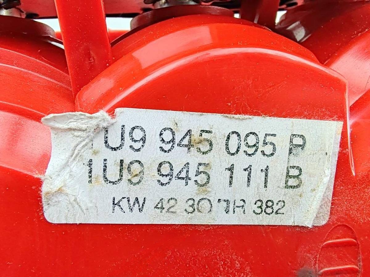 Новое Skoda Octavia mk1, 2003 г., OEM 1U9945095B, арт. 55312693, фото 3