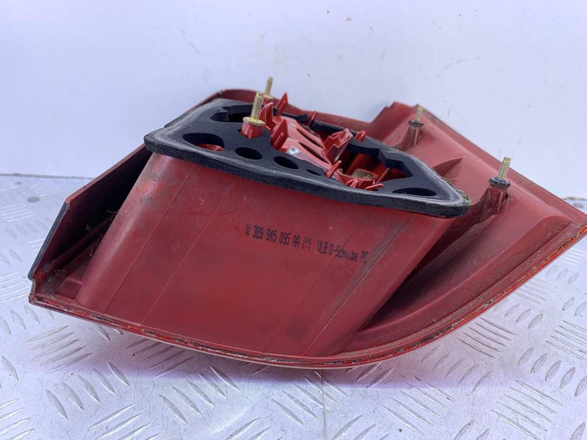Новое Volkswagen Passat, 2001 г., OEM 3B9945111, арт. 63837, фото 10