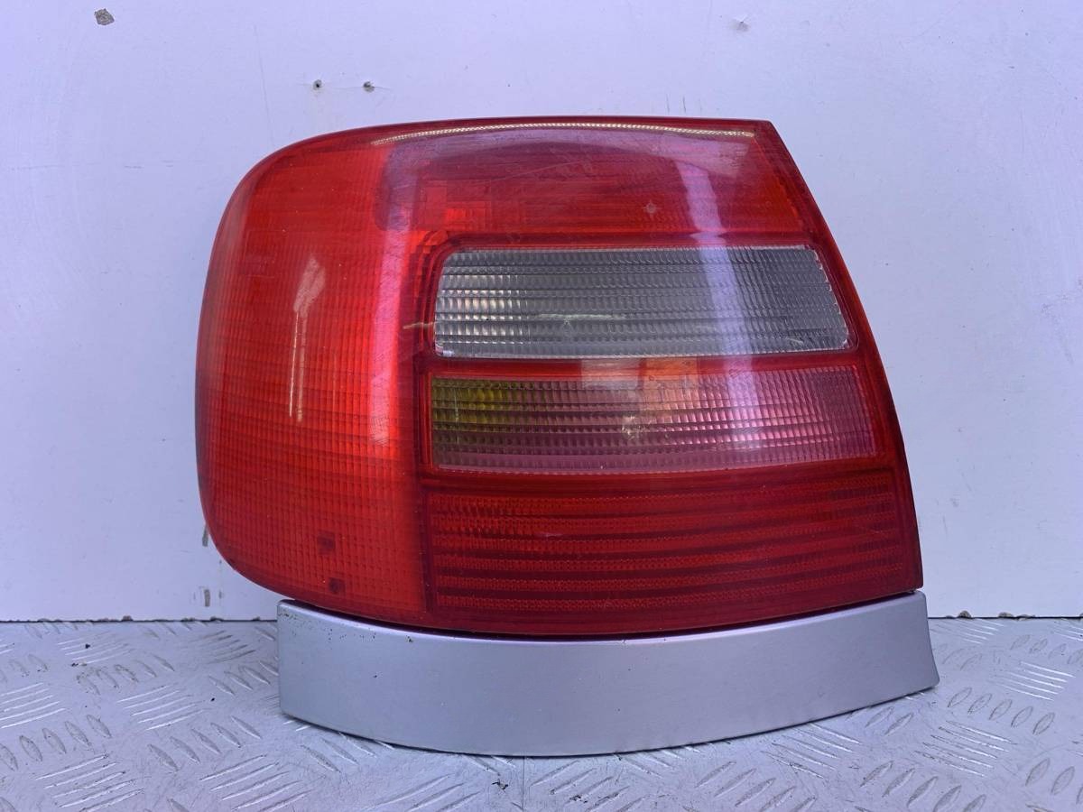 Новое Audi A4, 1997 г., арт. 63888