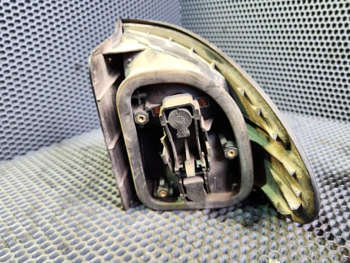 Новое Renault Laguna, 2000 г., OEM 7700820252, арт. 96958900, фото 2