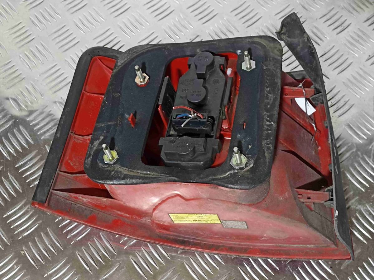 Новое Audi A6, 1999 г., OEM 4b9945096d3fz, арт. 00581, фото 4
