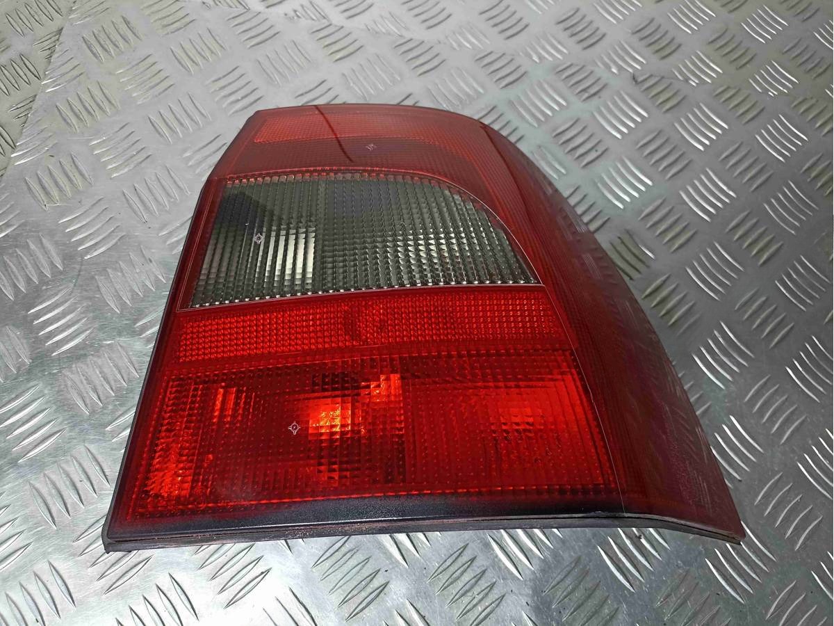 Новое Opel Vectra, 1999 г., OEM 62145, арт. 022014