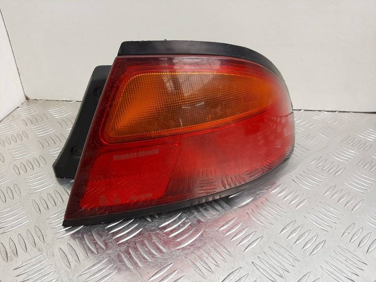 Новое Mazda 323F, 1996 г., OEM 0431439R, арт. 1007614