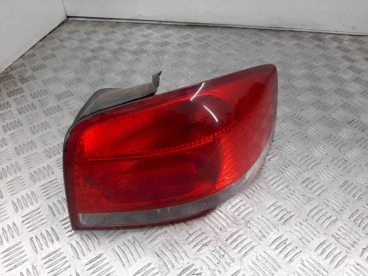 Новое Audi A3, 2005 г., OEM 8P0945096, арт. 1032163