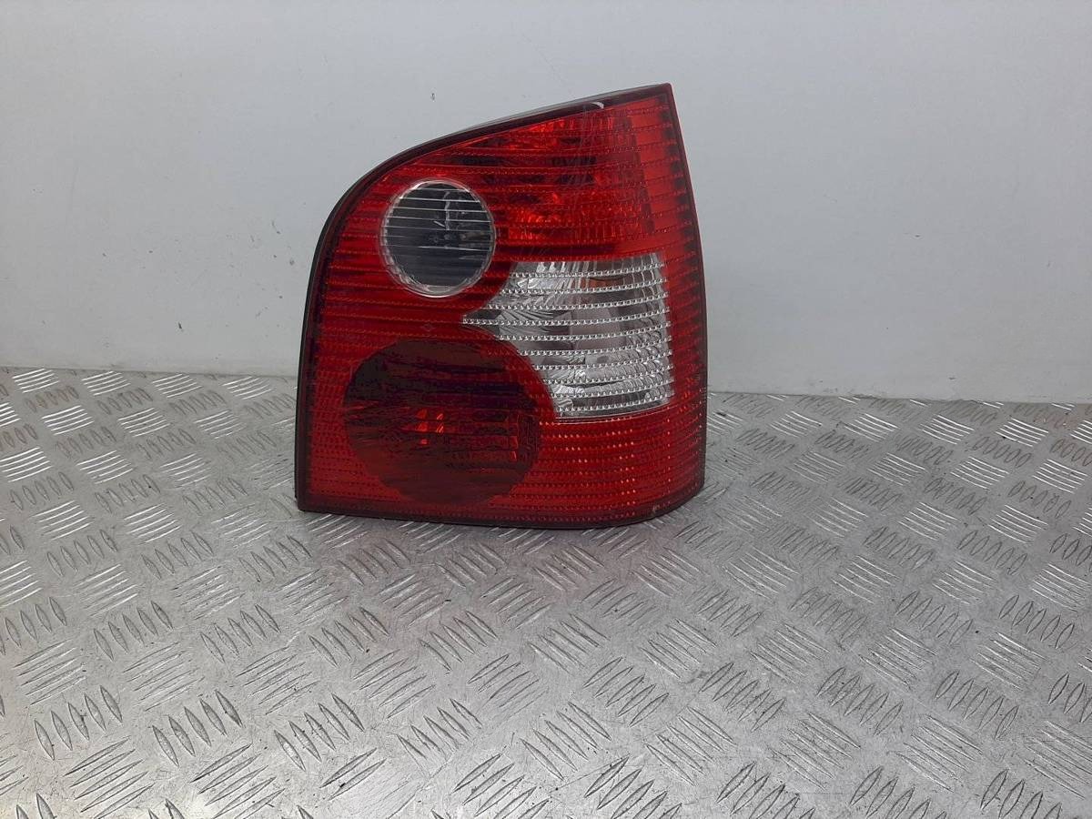 Новое Volkswagen Polo, 2004 г., OEM 6Q6945112, арт. 1043838