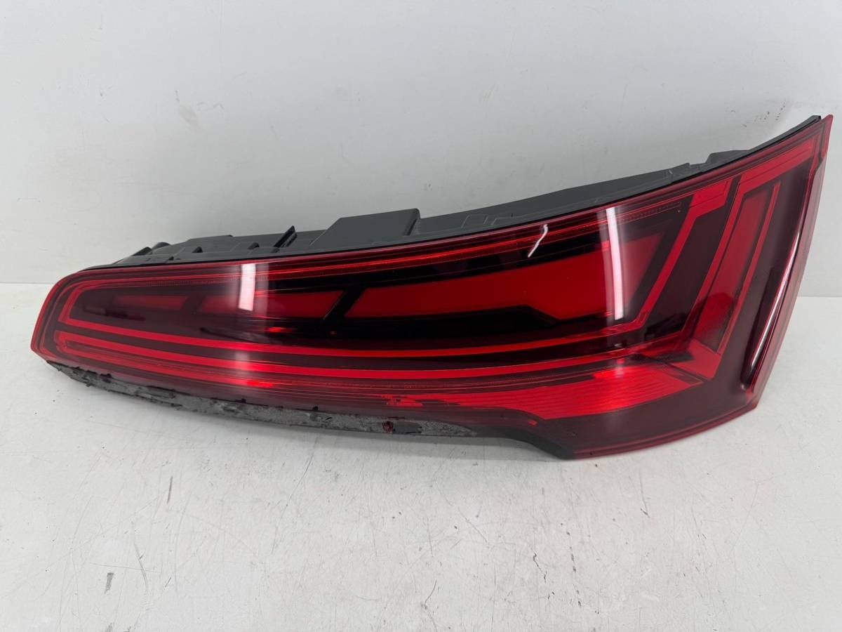 Новое Audi Q5, 2023 г., OEM 80A945076B, арт. 12826