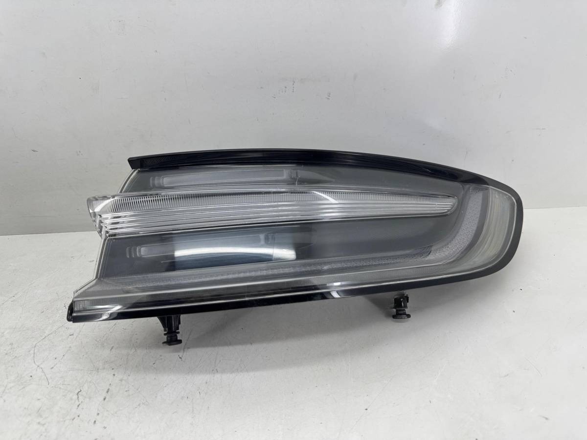 Новое Porsche Macan, 2021 г., OEM 95B945092AF, арт. 13328