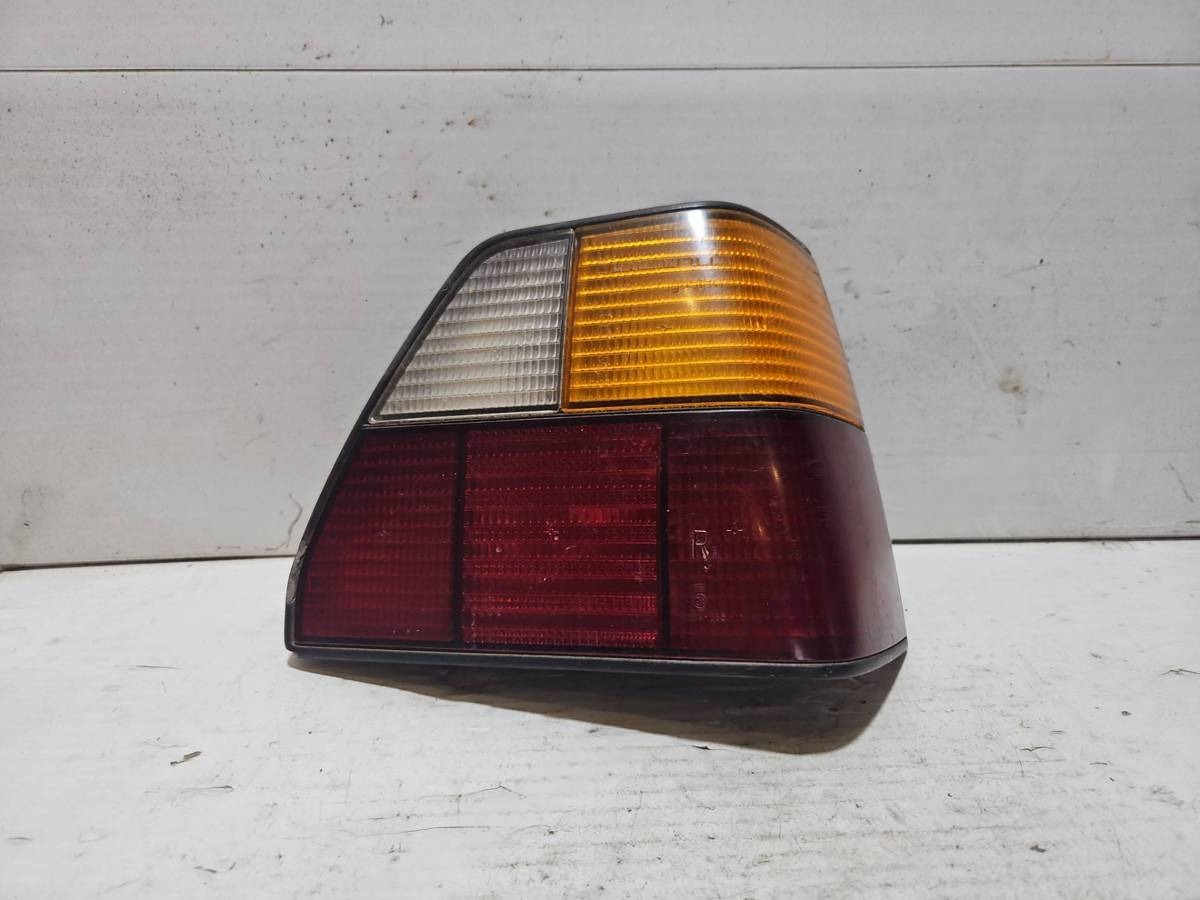 Новое Volkswagen Golf, 1988 г., OEM 191945112B, арт. 22401