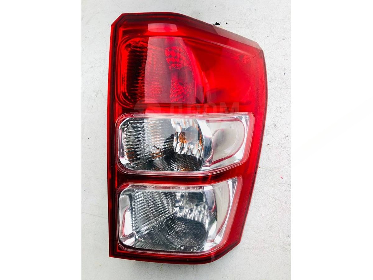 Новое Nissan Primera, 2005 г., OEM 3565065J11, арт. 2318