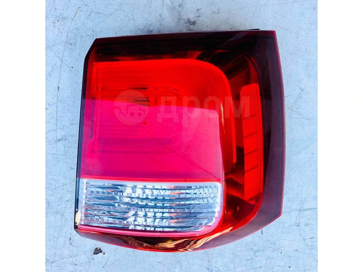Новое BMW X7 G07, 2012 г., OEM EMC3D001226, арт. 2801