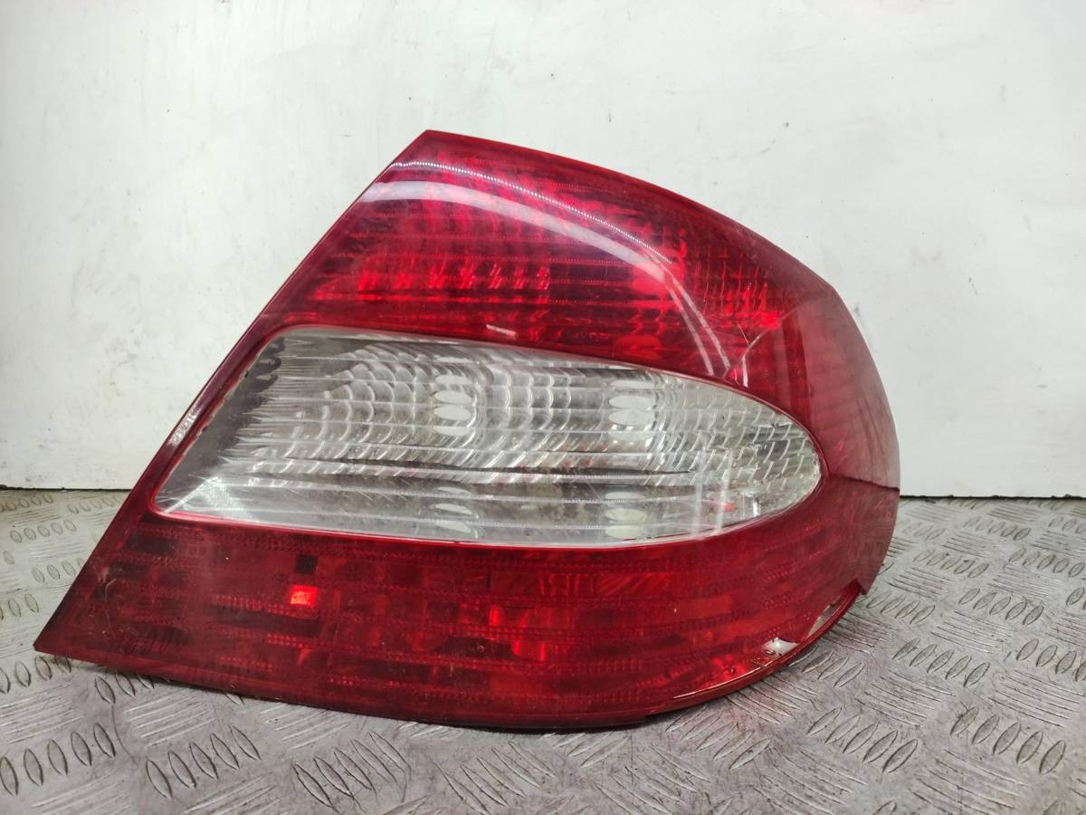 Новое Mercedes CLK W209, 2004 г., OEM A2098201464, арт. 37027