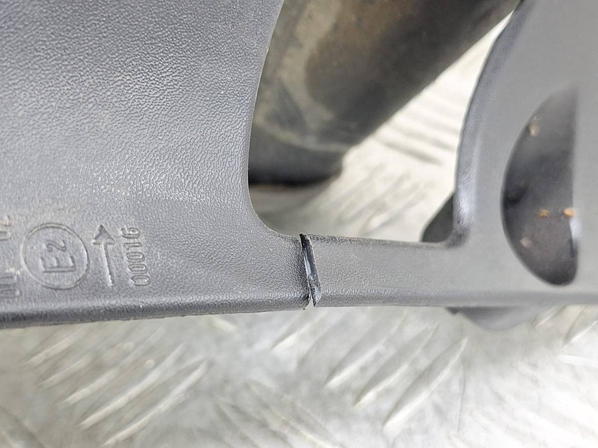 Новое Renault Laguna, 2005 г., OEM 8200002472, арт. 40419, фото 5