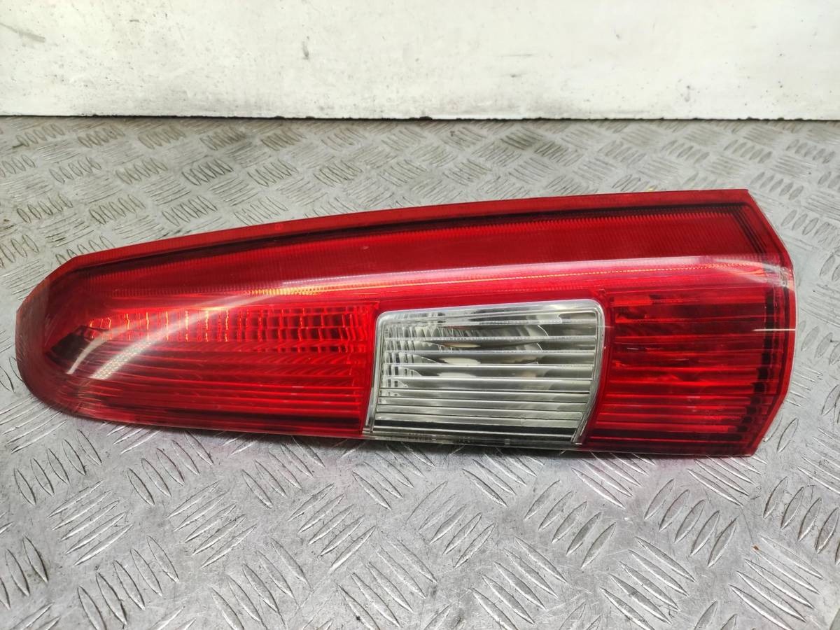 Новое Volvo V70, 2001 г., OEM 152844, арт. 40891