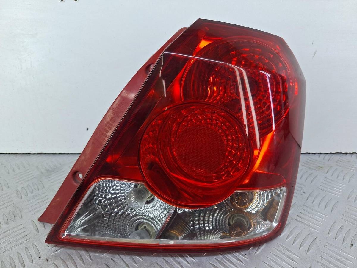 Новое Chevrolet Aveo, 2005 г., арт. 46049