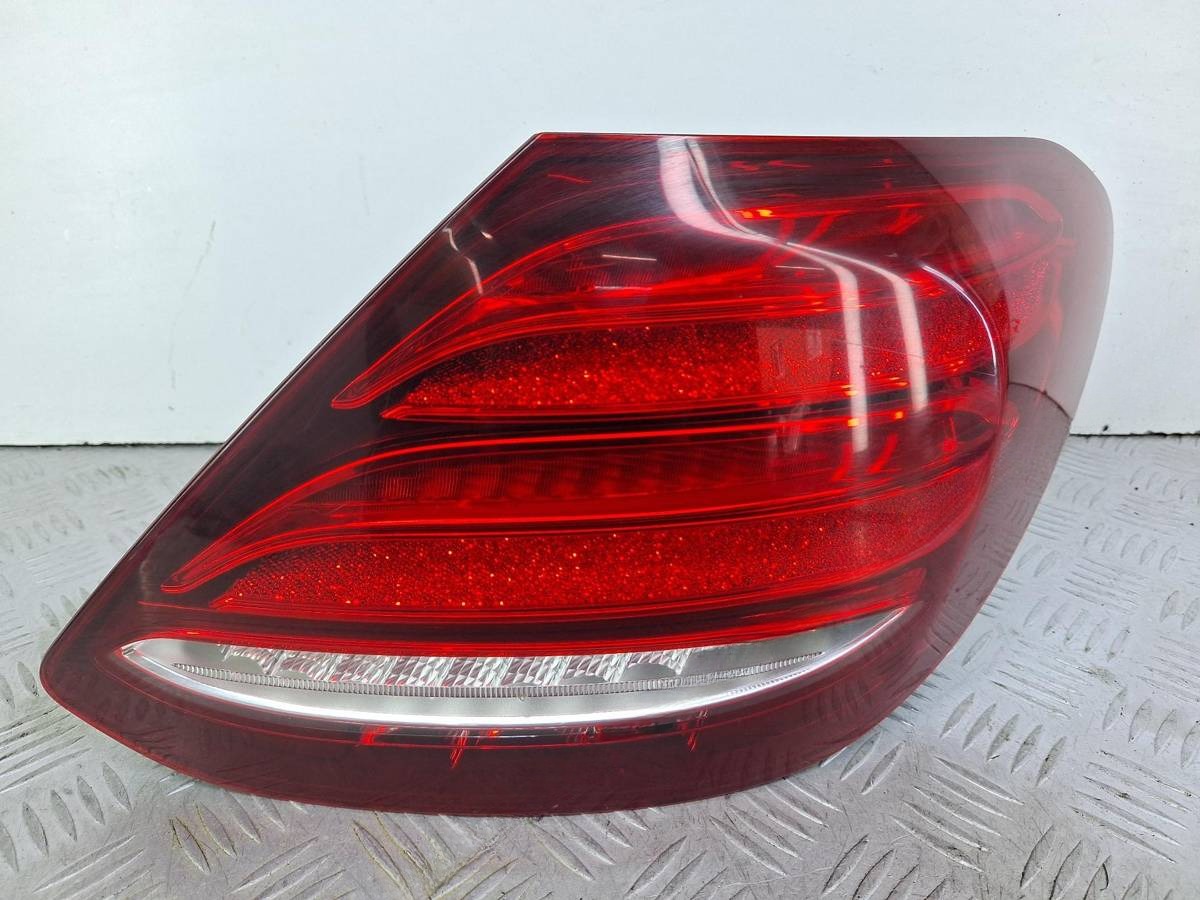 Новое Mercedes E W213, 2019 г., OEM A2139067800, арт. 47365