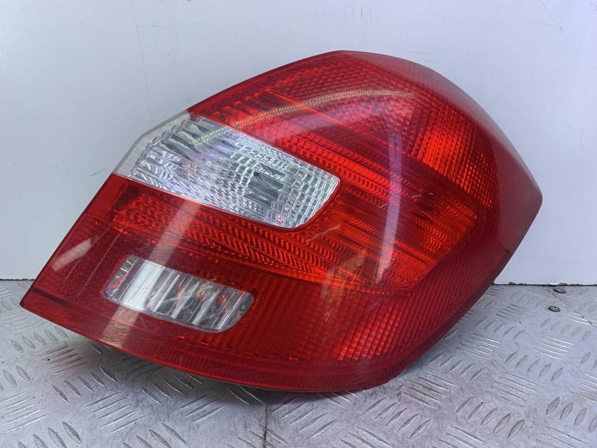 Новое Skoda Fabia, 2012 г., OEM 5J6945096, арт. 53028