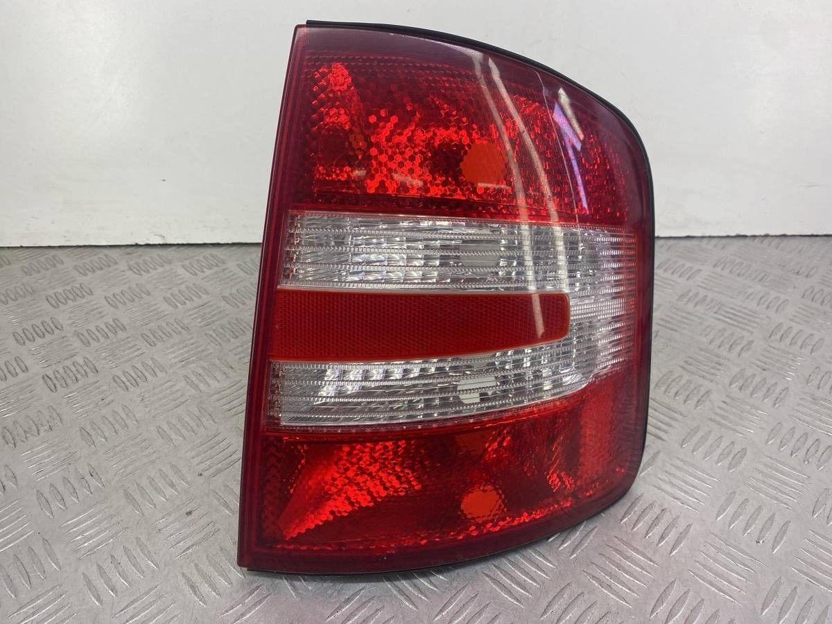 Новое Skoda Fabia, 2006 г., OEM 6Y9945112D, арт. 53622