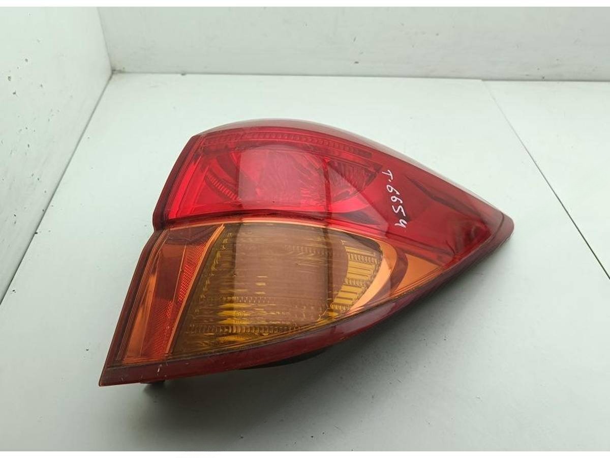 Новое Subaru Legacy, 2005 г., OEM 84201AG000, арт. 54327123