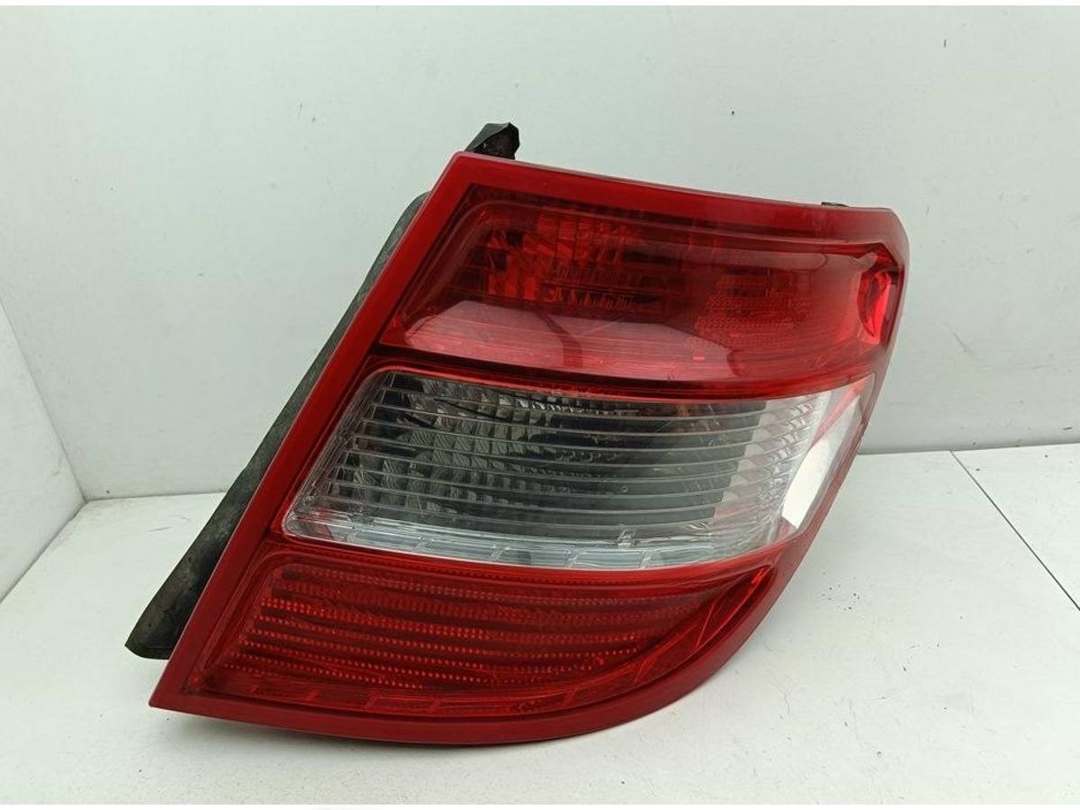 Новое Mercedes C W204, 2007 г., OEM 2048200464, арт. 54384969