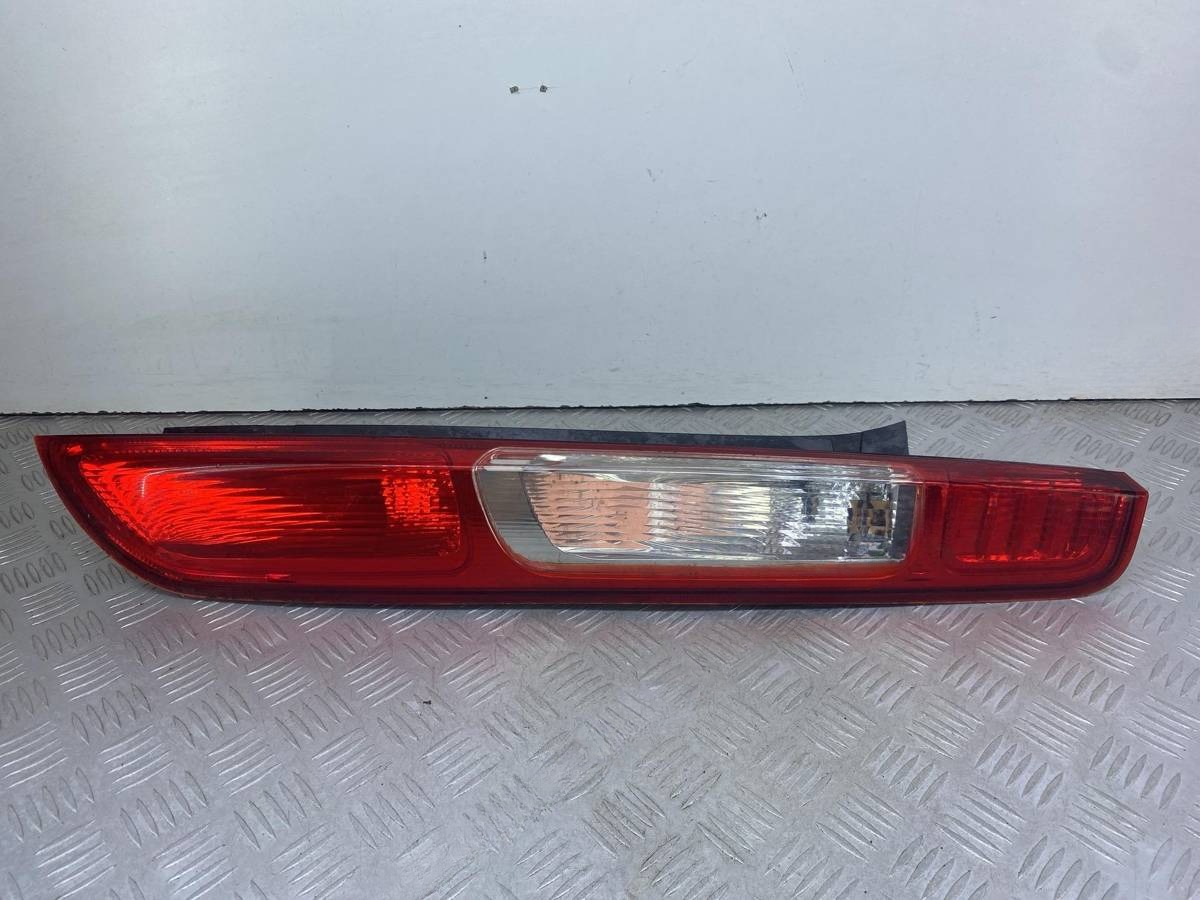 Новое Ford Focus, 2006 г., OEM 4M5113404A, арт. 62372
