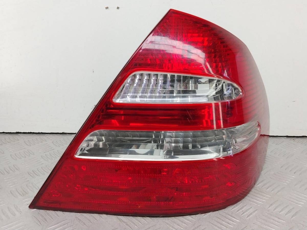 Новое Mercedes E W211, 2004 г., OEM A2118200464, арт. 62860
