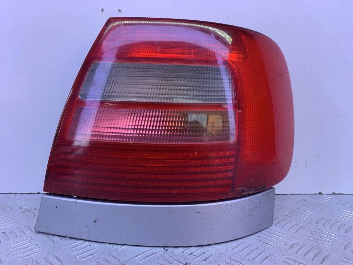 Новое Audi A4, 1997 г., арт. 63892
