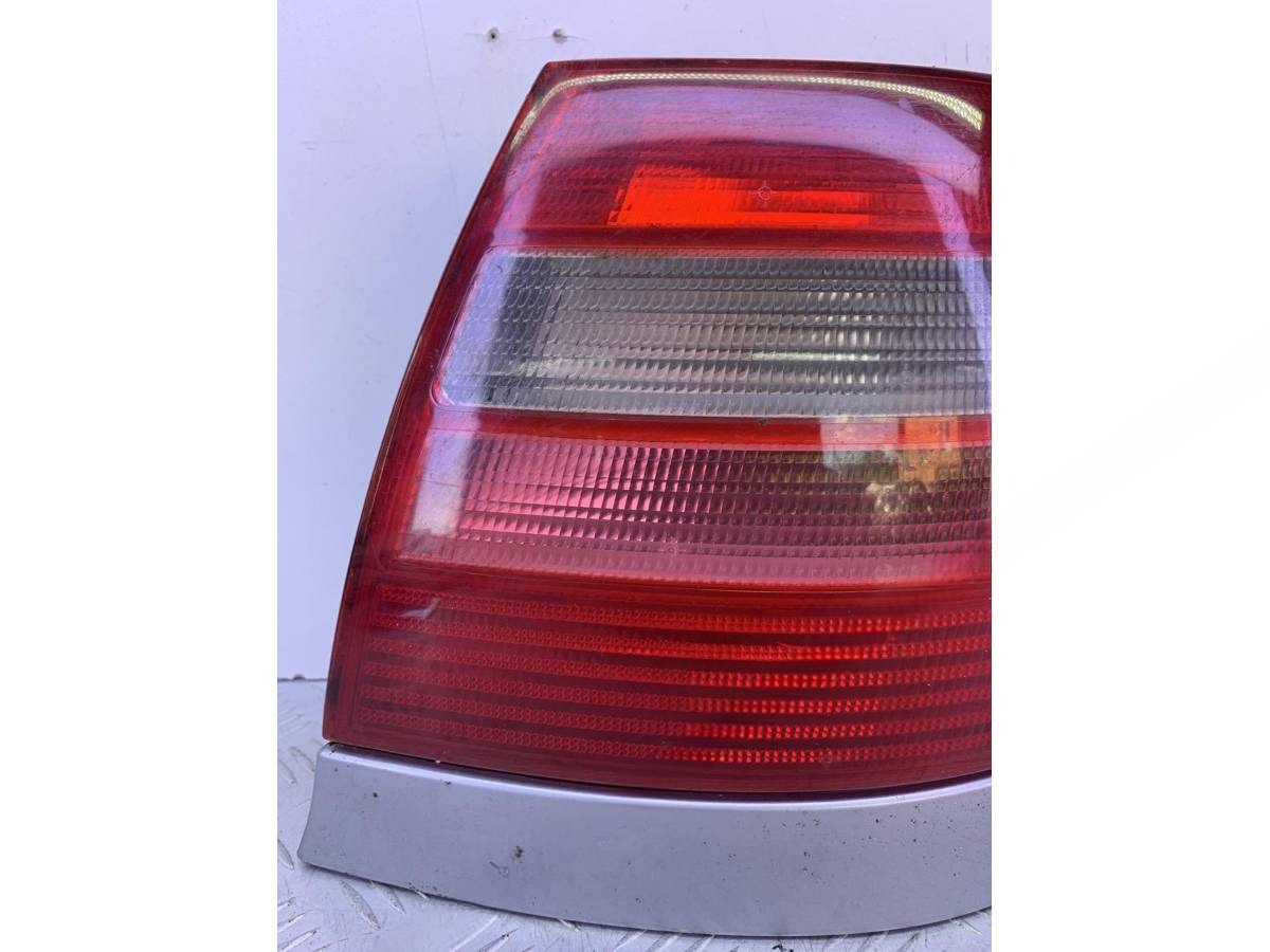 Новое Audi A4, 1997 г., арт. 63892, фото 2