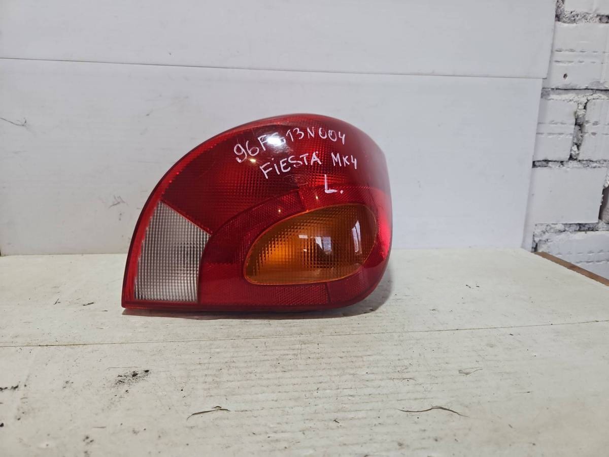 Новое Ford Fiesta, 2000 г., OEM 96FG13N004, арт. 9517