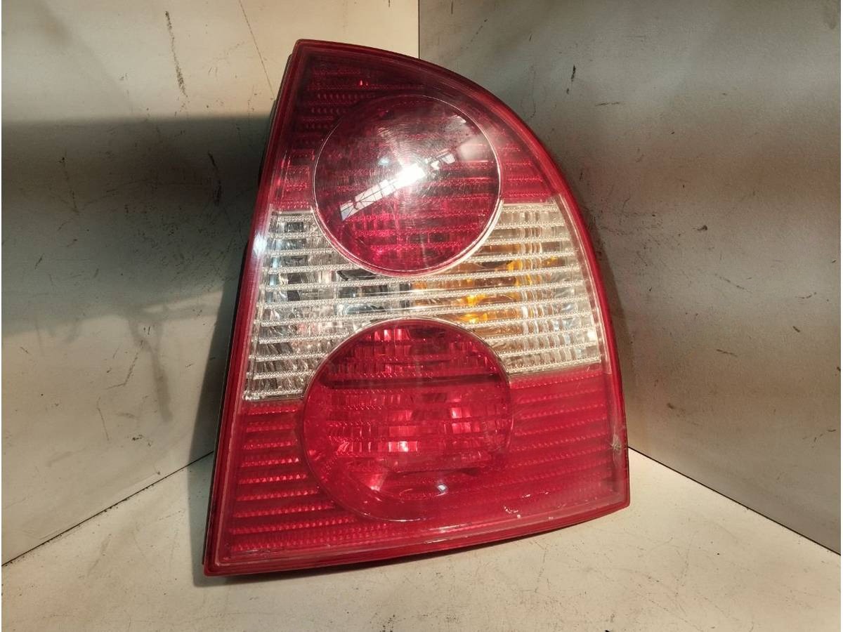 Новое Volkswagen Passat B5, 2002 г., арт. 95780165