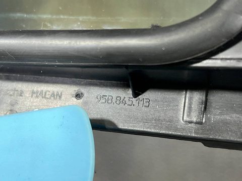 Форточка передняя левая Porsche Macan, 2022 г., OEM 95B845113, арт. 01635435, фото 8