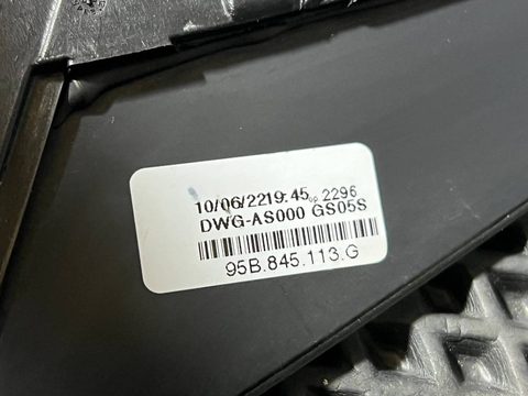 Форточка передняя левая Porsche Macan, 2022 г., OEM 95B845113, арт. 01635435, фото 9