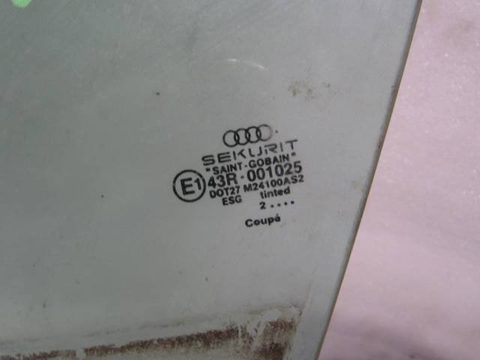 Форточка передняя левая Audi TT, 2002 г., арт. 100216-028, фото 2