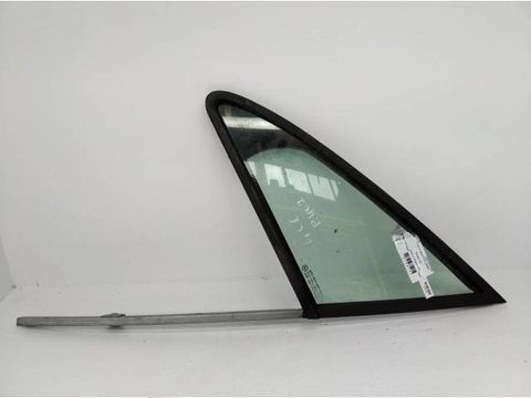 Форточка передняя левая Peugeot 407, 2004 г., арт. 10155705