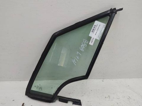 Форточка передняя левая Mercedes A W168, 2000 г., арт. 10217592