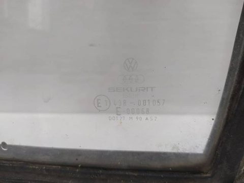 Форточка передняя левая Volkswagen Golf, 1989 г., арт. 10353679, фото 2