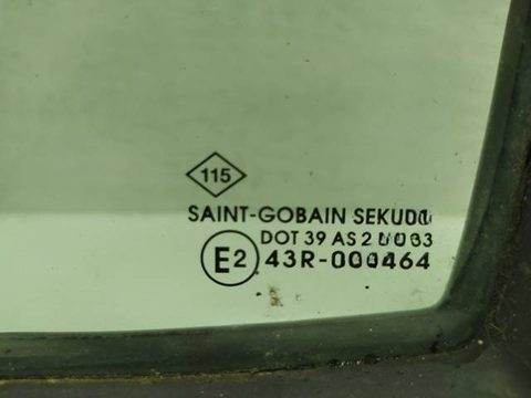 Форточка передняя левая Renault Master, 2003 г., арт. 10412986, фото 2