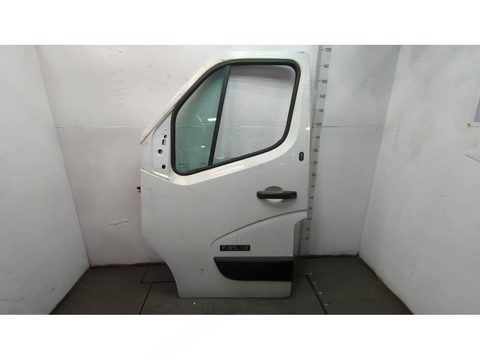 Форточка передняя левая Nissan NV400, 2013 г., OEM 8024500Q0A, арт. 11498265