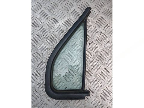 Форточка передняя левая Suzuki Wagon R, 2000 г., OEM 8461574F00, арт. 115496048