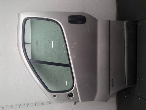 Форточка передняя левая Opel Vivaro A, 2001 г., OEM 4408042, арт. 11794559